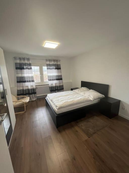 Familienwohnung Neben Dem See,Messe Und Europapark Offenburg Exterior foto